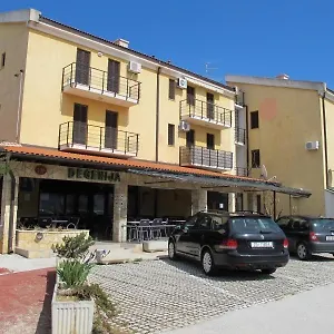 Vendégház And Degenija, Starigrad-Paklenica